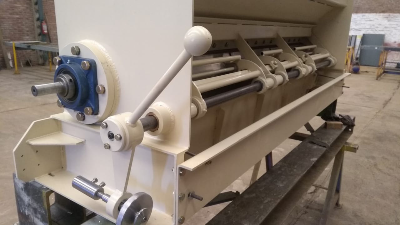 Alimentador para rodillos laminadores LDC